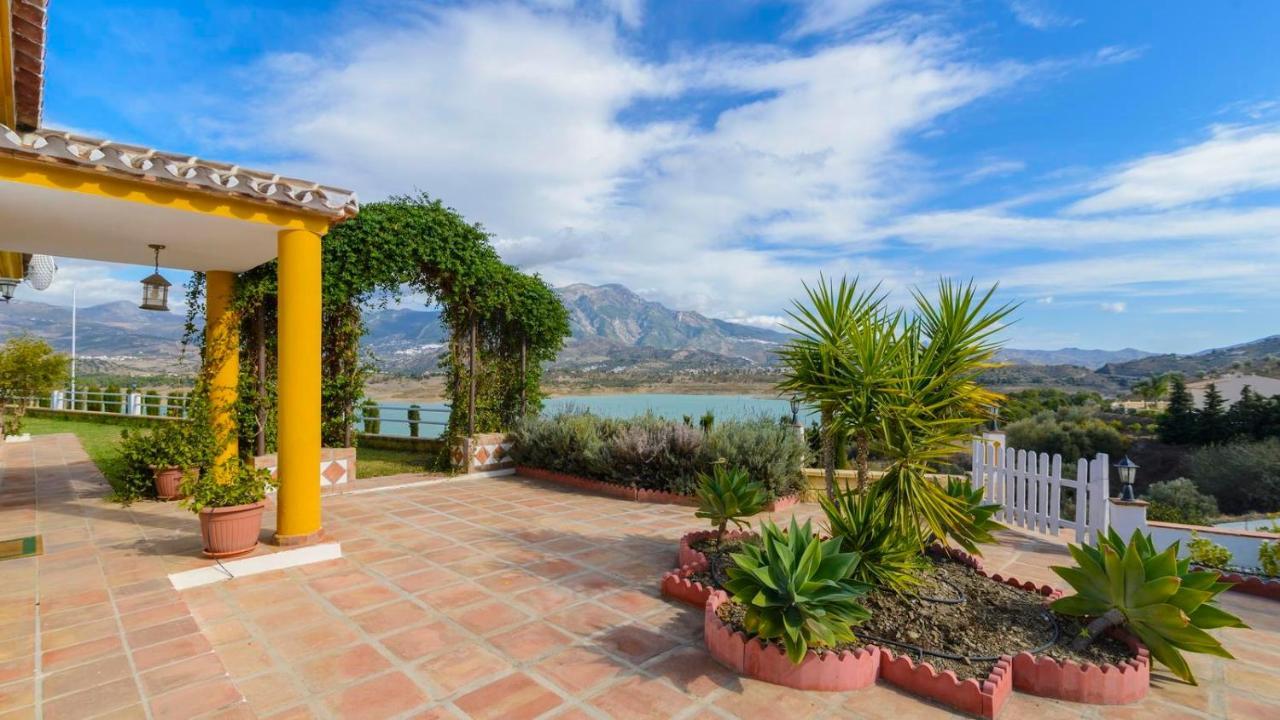 Casa Rocio Y Paloma Vinuela By Ruralidays Villa Eksteriør bilde